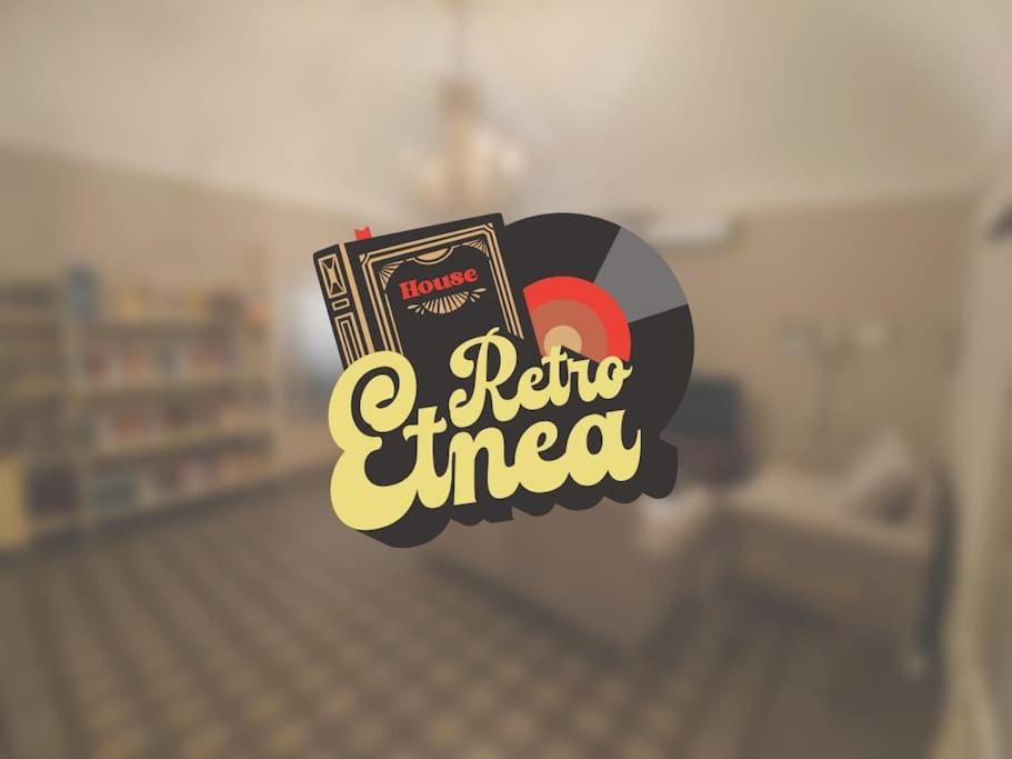Retroetnea - Appartamento In Centro Storico - Con Camere Comunicanti 卡塔尼亚 外观 照片